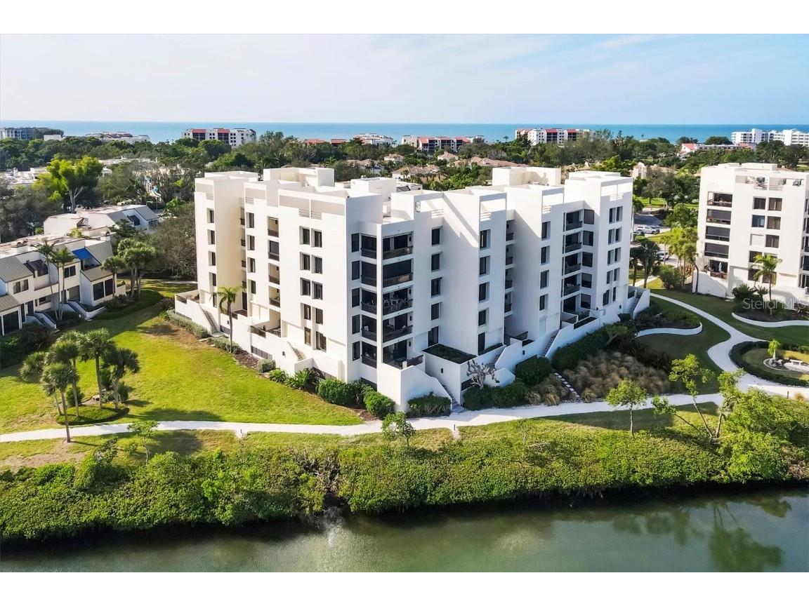 1930 Harbourside Drive #134 Longboat Key FL 34228 - SARASOTA BAY A4641782 image29