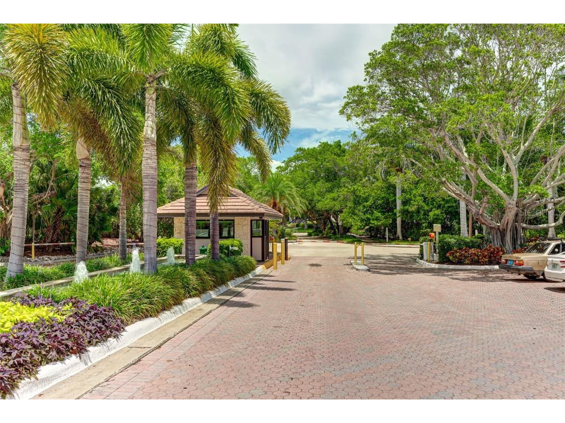 1930 Harbourside Drive 155, Longboat Key, FL, 34228 MLS A4613959 Edina Realty