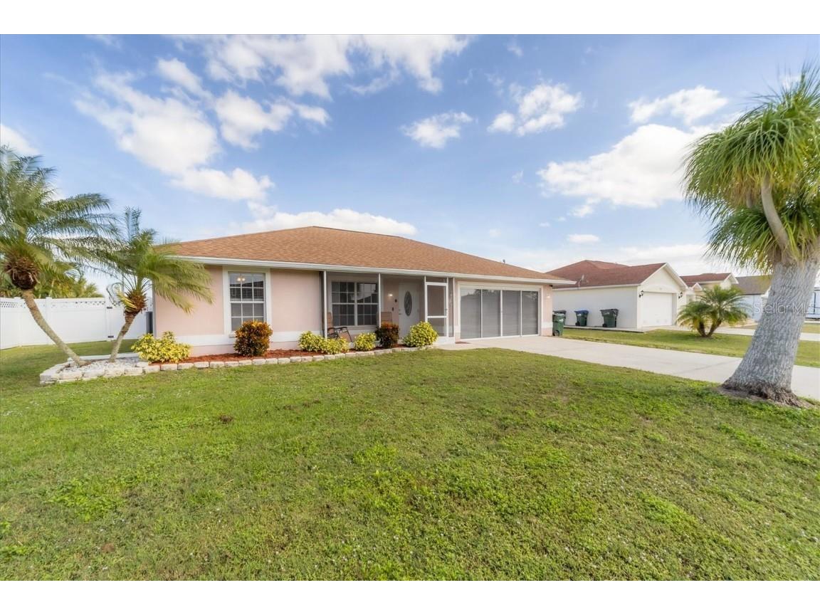1930 Logsdon Street North Port FL 34287 A4595482 image1