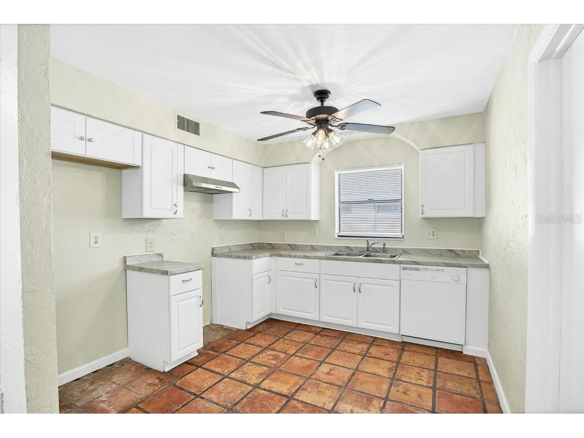 1930 Viscaya Parkway Cape Coral FL 33990 D6144994 image8