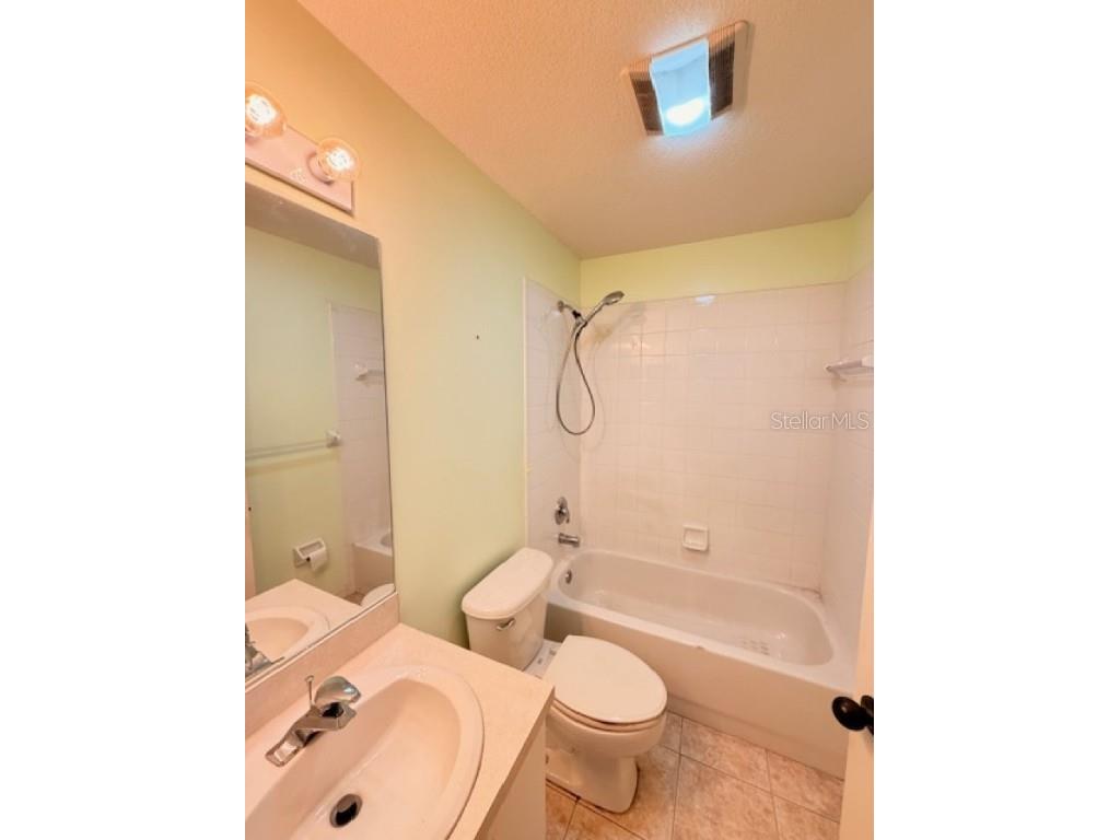 19300 Water Oak Drive #105 Port Charlotte FL 33948 A4671967 image11