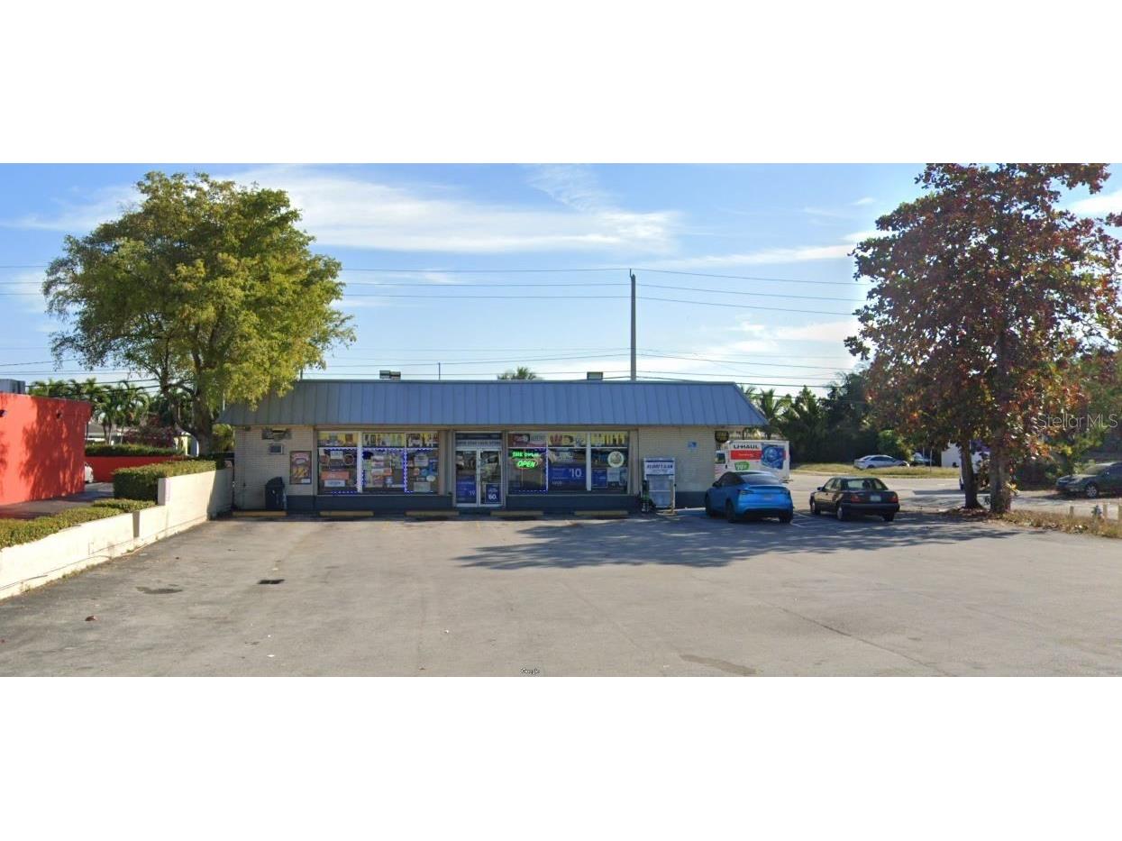 19301 NW 2nd Avenue Miami FL 33169 O6254374 image1