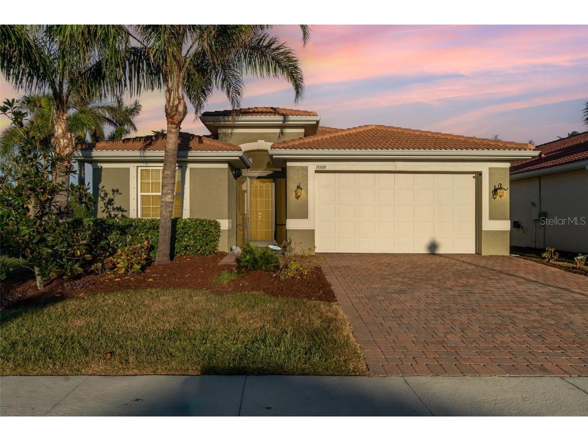 19308 Yellowtail Court Venice FL 34292 TB8327580 image1