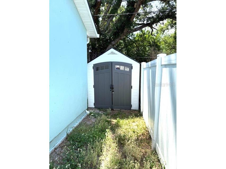 1931 10th Street S Saint Petersburg FL 33705 TB8504293 image18