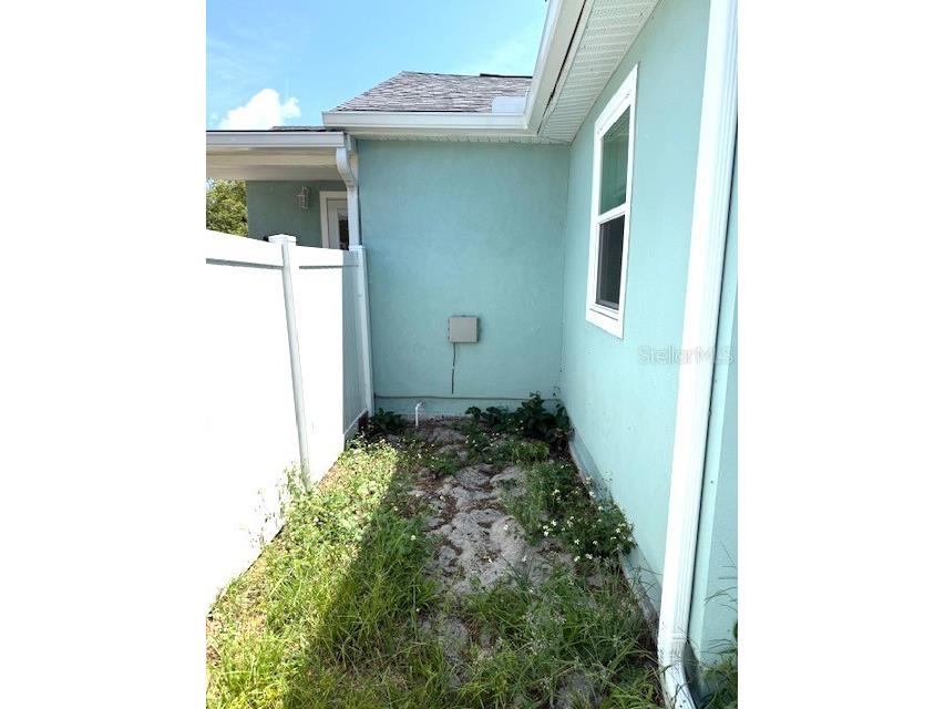 1931 10th Street S Saint Petersburg FL 33705 TB8504293 image19