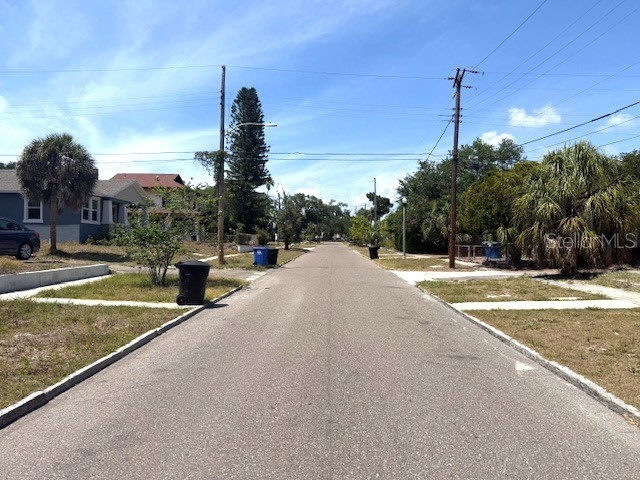 1931 10th Street S Saint Petersburg FL 33705 TB8504293 image21