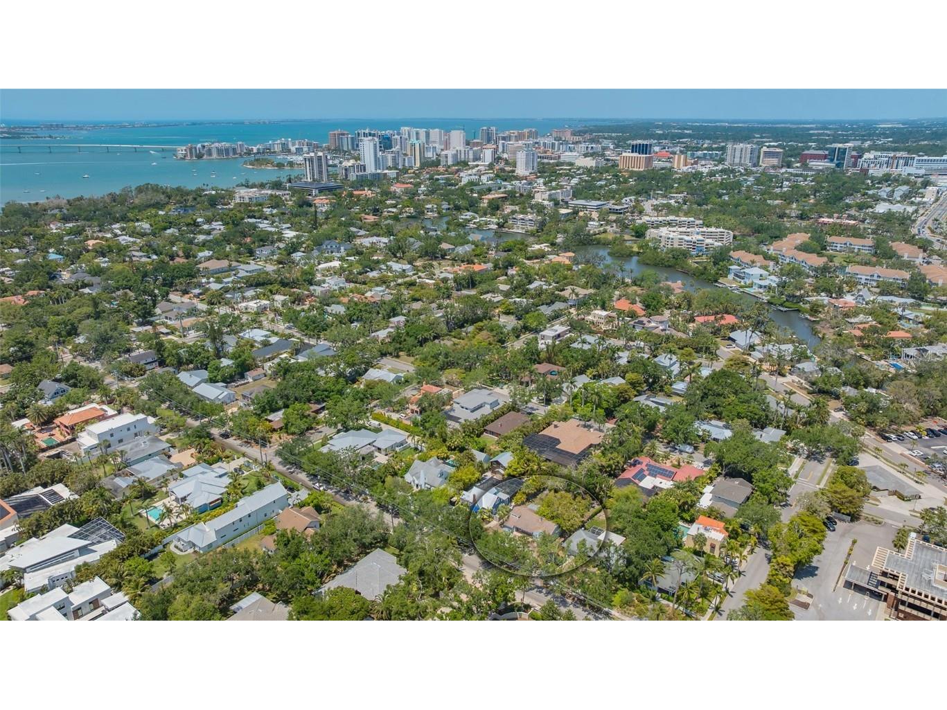 1931 Bahia Vista Street Sarasota FL 34239 A4674704 image25