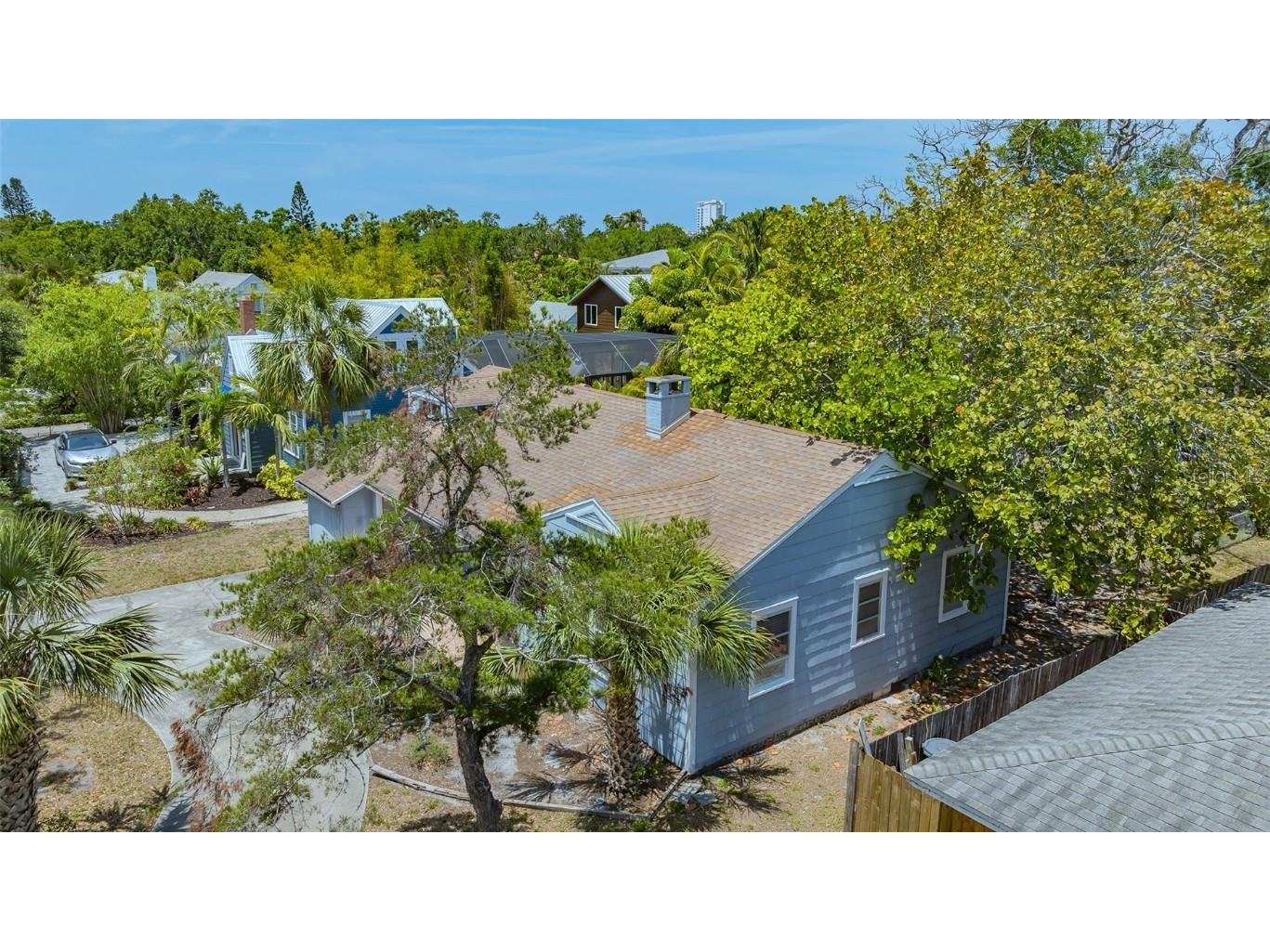 1931 Bahia Vista Street Sarasota FL 34239 A4674704 image8