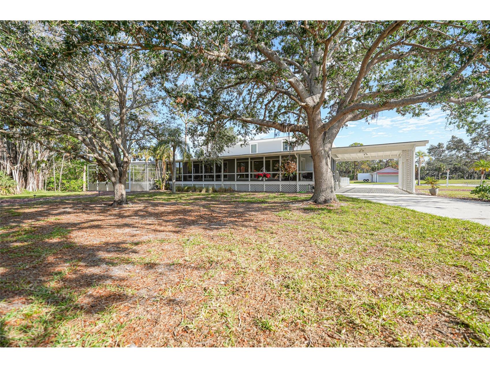1931 Bayshore Drive Englewood FL 34223 C7517866 image2