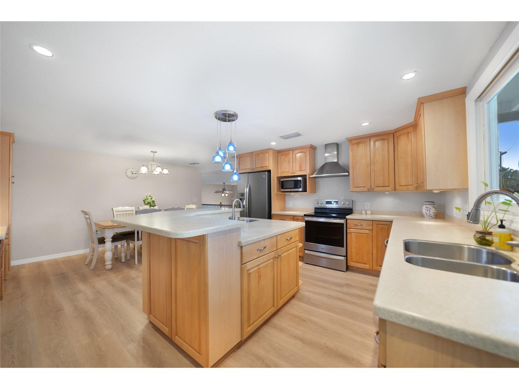 1931 Bayshore Drive Englewood FL 34223 C7517866 image20