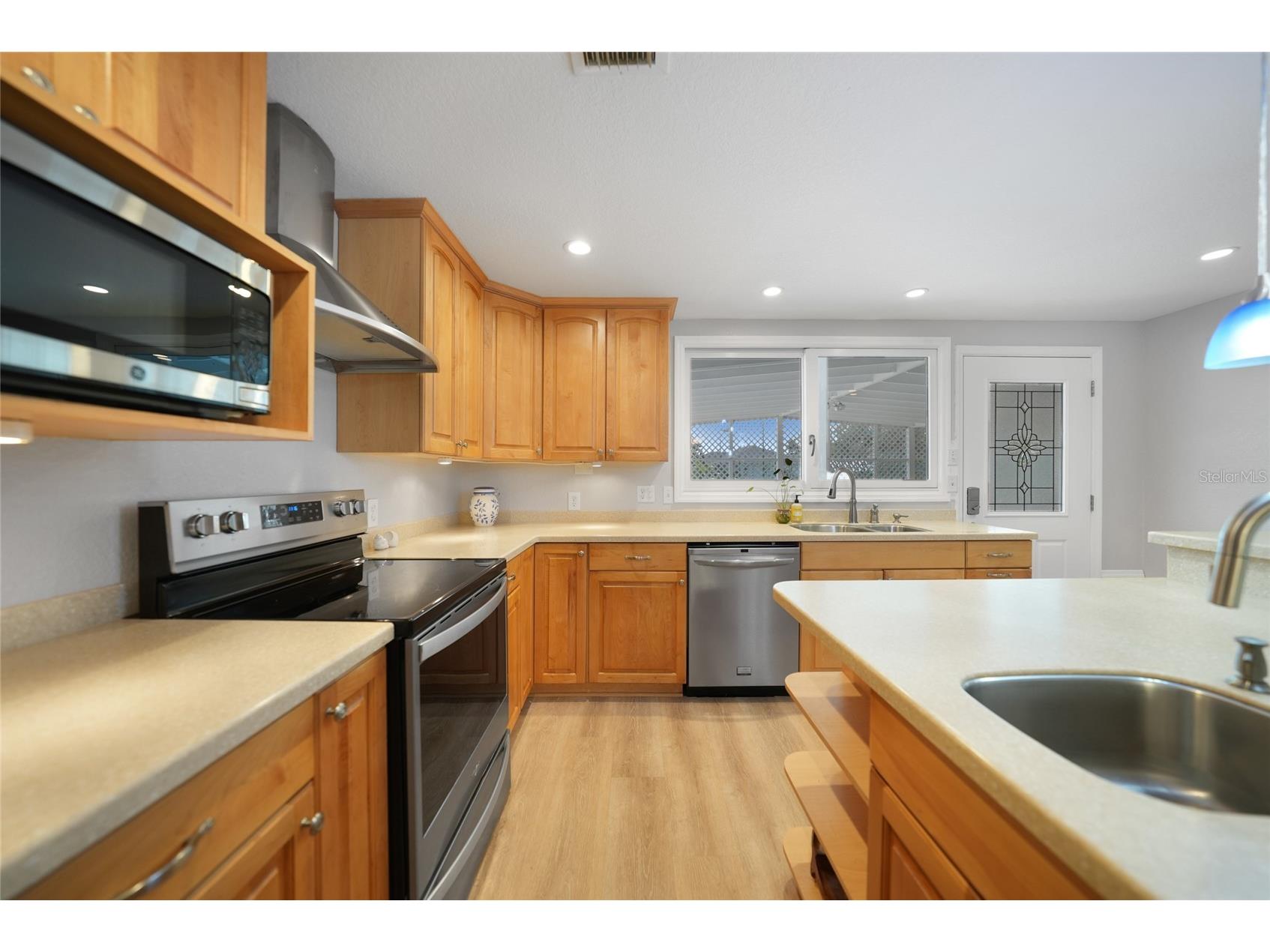 1931 Bayshore Drive Englewood FL 34223 C7517866 image21