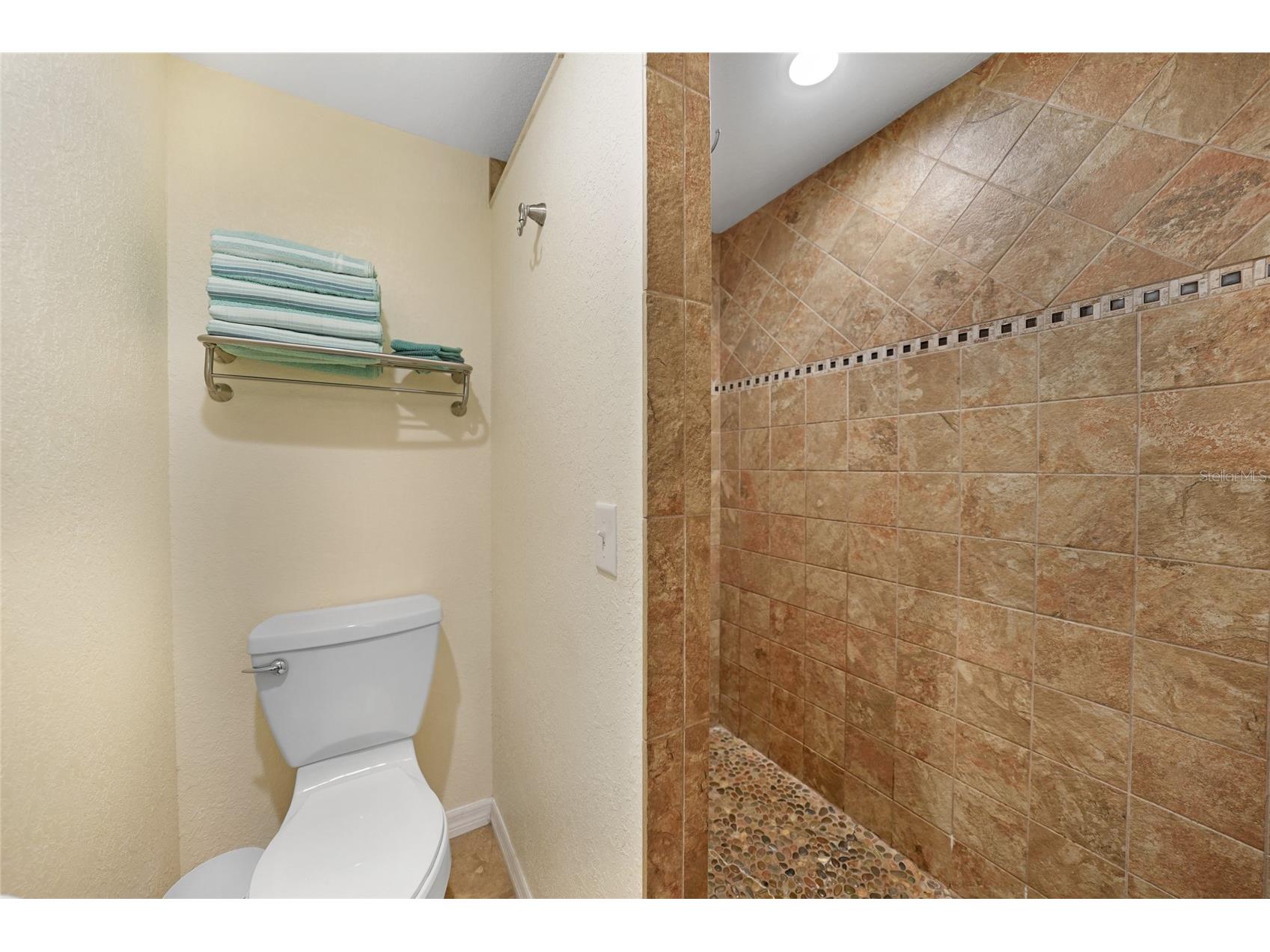 1931 Bayshore Drive Englewood FL 34223 C7517866 image41