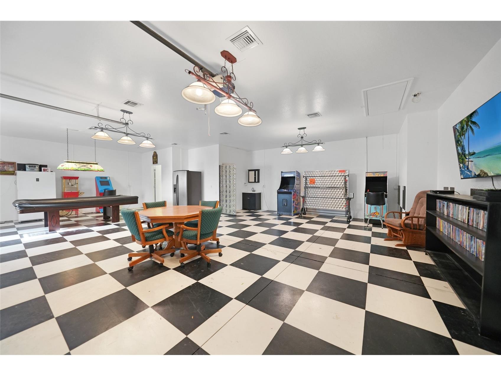 1931 Bayshore Drive Englewood FL 34223 C7517866 image50