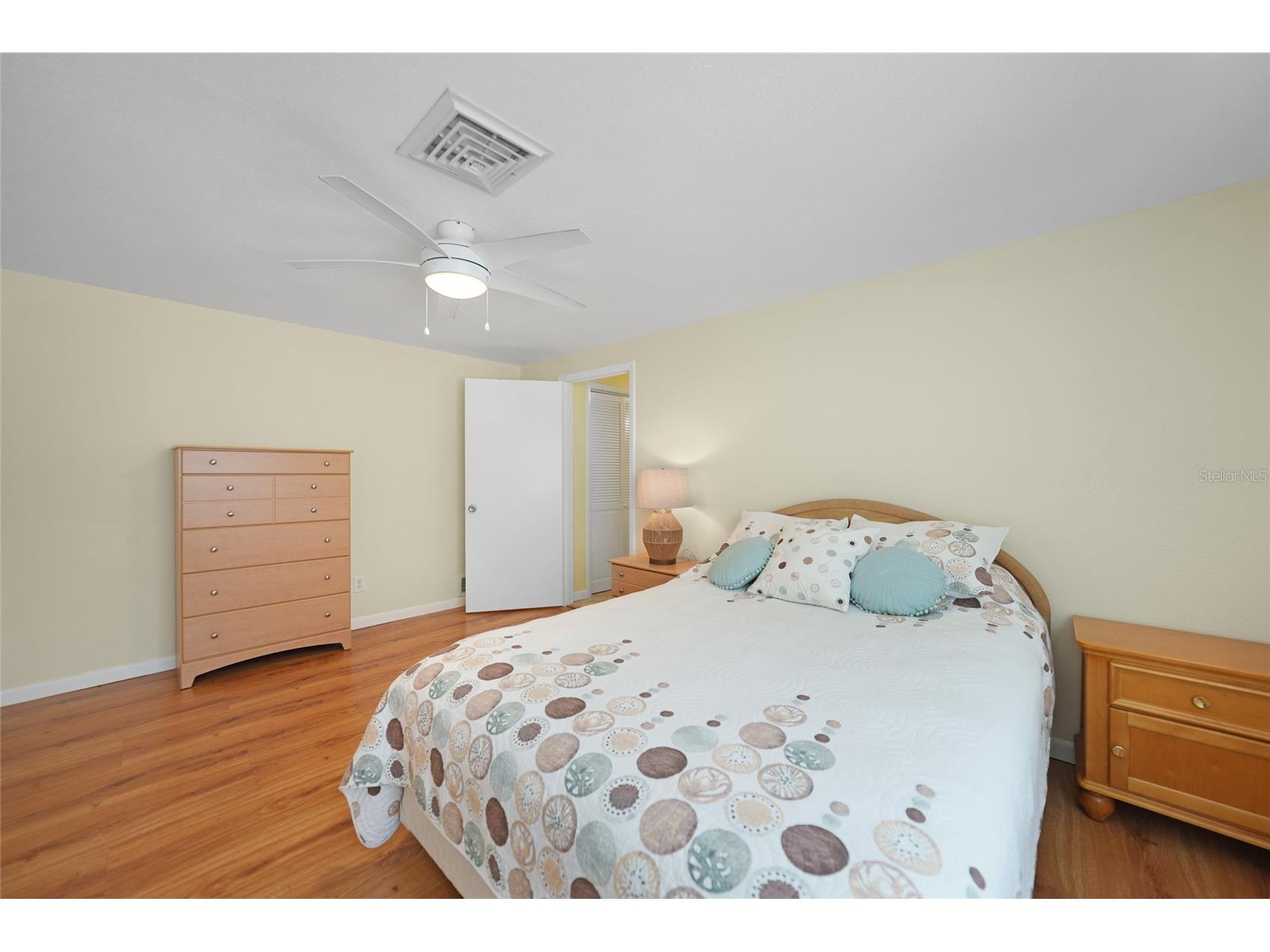 1931 Bayshore Drive Englewood FL 34223 C7517866 image67