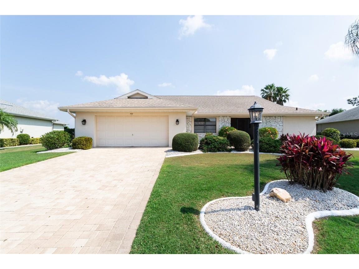 1931 East View Drive Sun City Center FL 33573 T3427246 image1