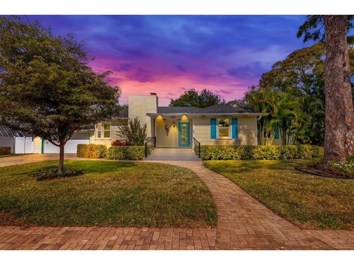 1931 High Point Circle Sarasota FL 34236 A4526184 image1
