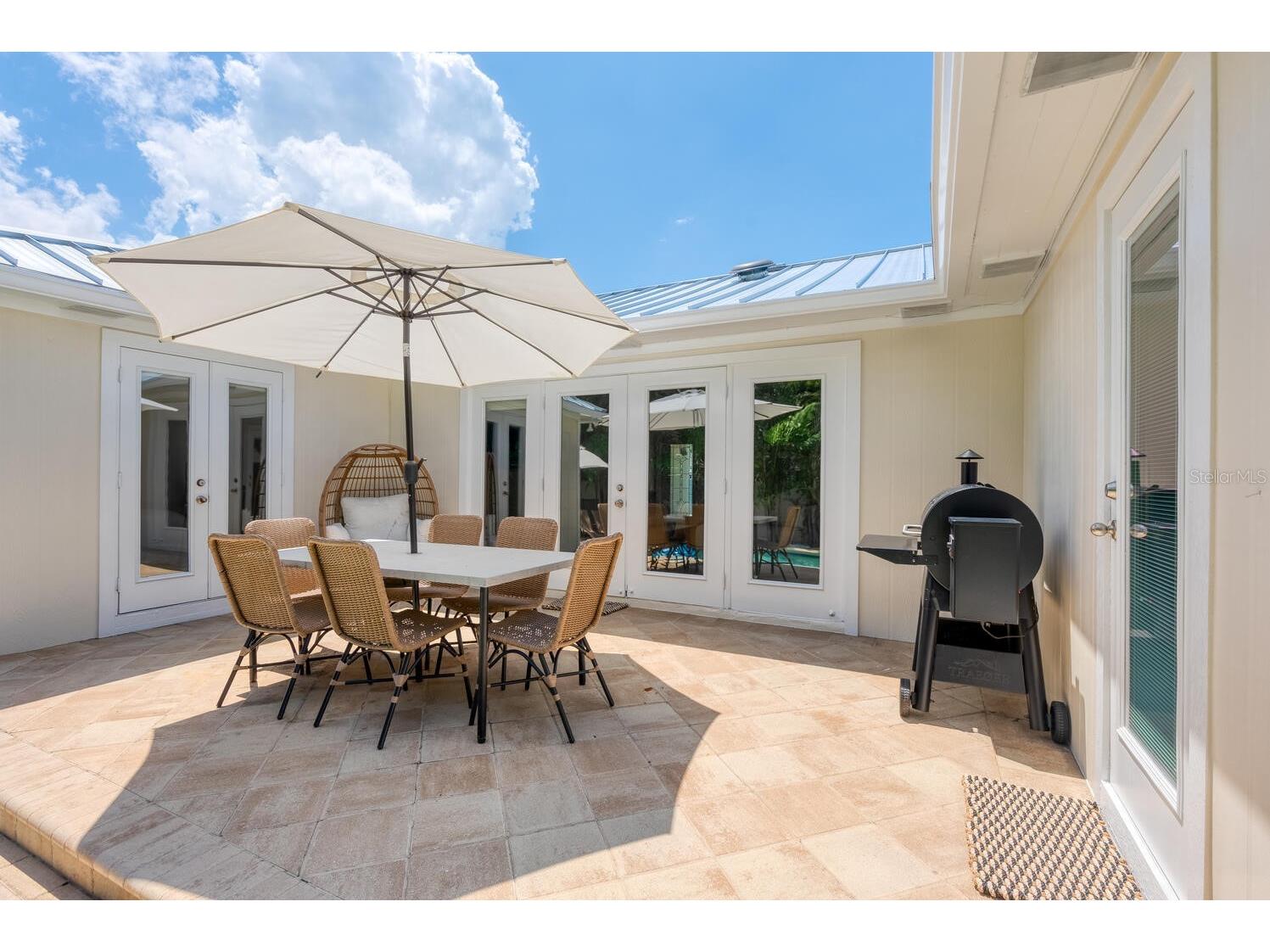 1931 High Point Circle Sarasota FL 34236 A4690458 image31