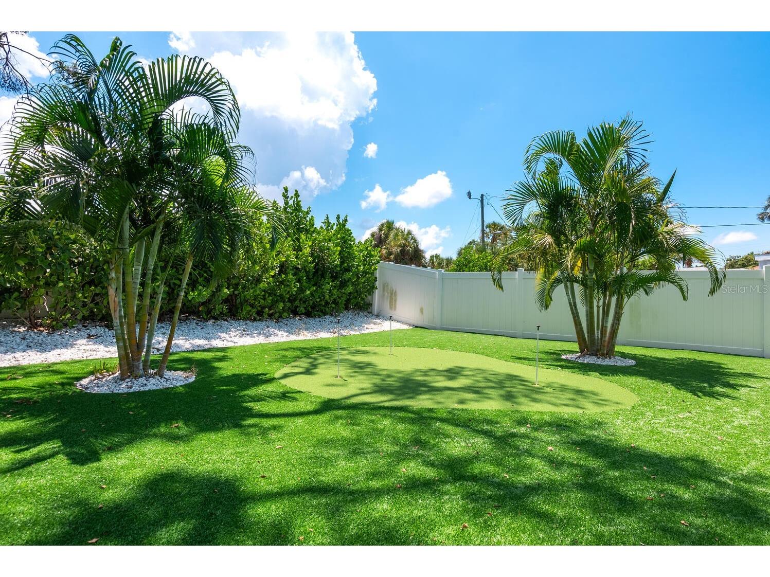 1931 High Point Circle Sarasota FL 34236 A4690458 image38