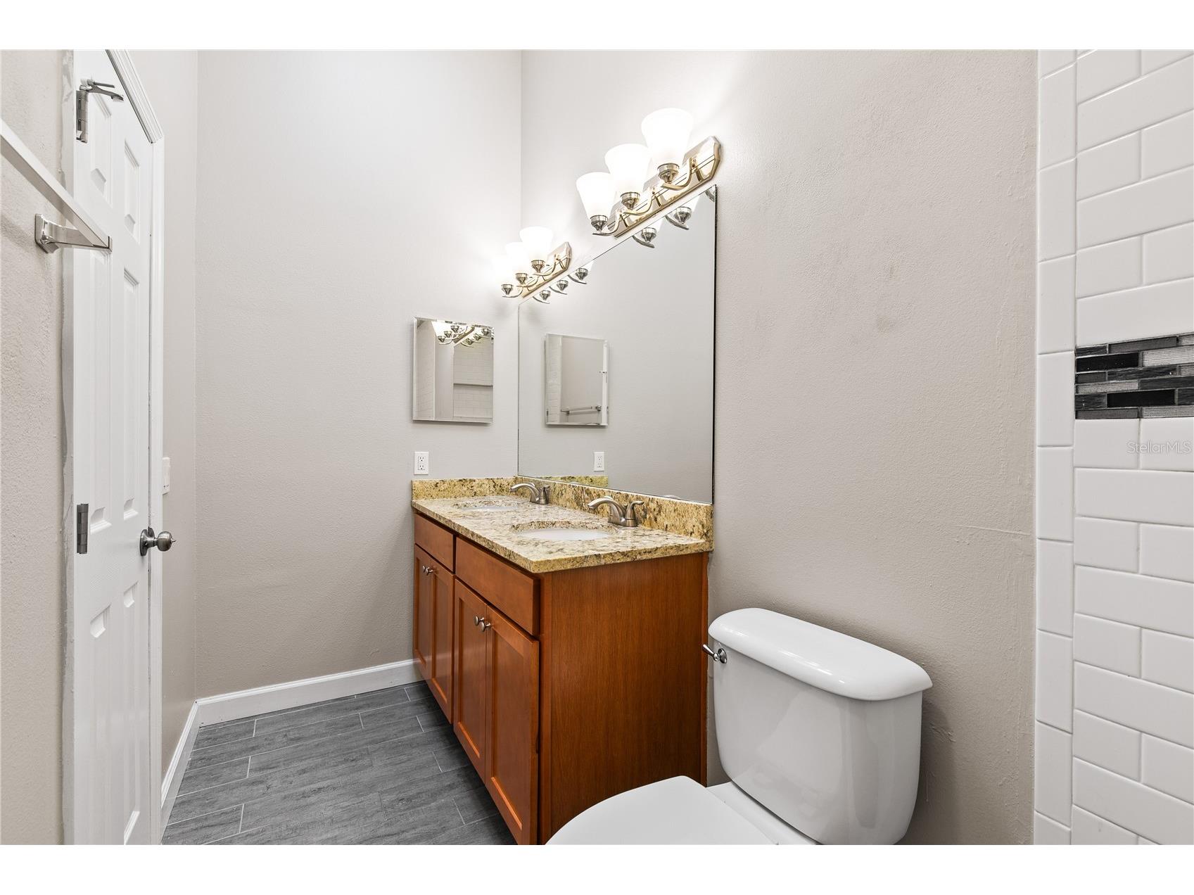 1931 Sheeler Oaks Drive Apopka FL 32703 TB8527583 image14