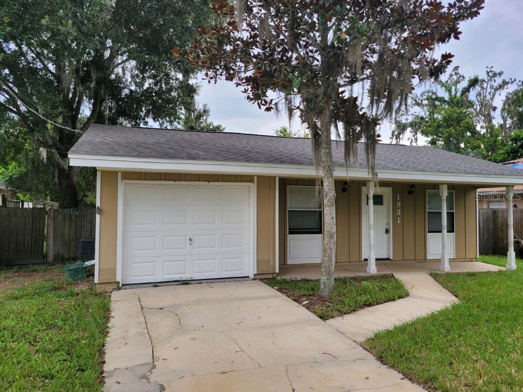 1931 Vernon Place Daytona Beach FL 32119 O6132192 image1