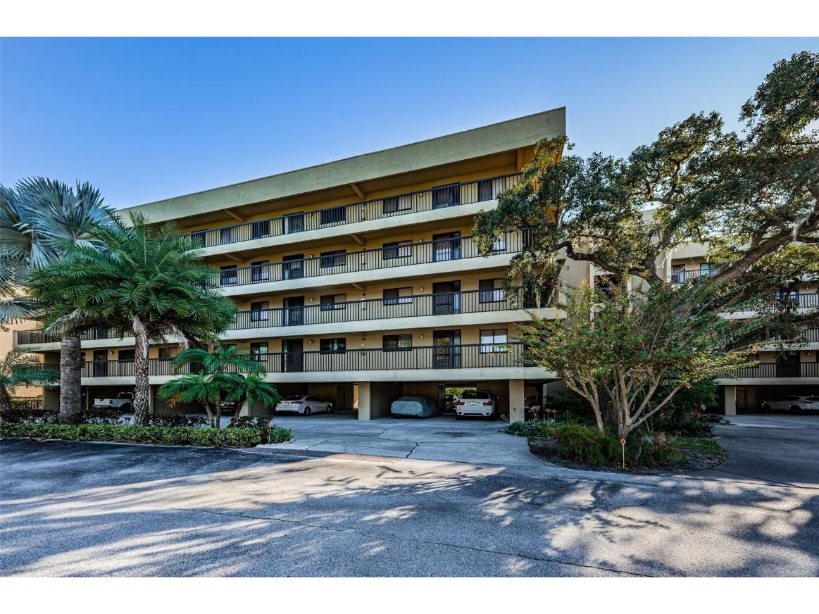 1932 Golfview Drive #1932 Tarpon Springs FL 34689 U8215863 image1