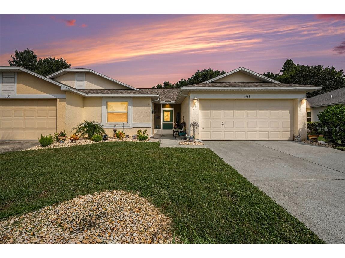 1932 Grand Cypress Lane Sun City Center FL 33573 T3548994 image1