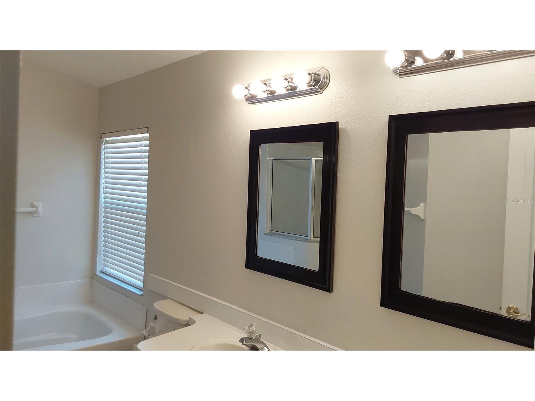 1932 Grenville Court Wesley Chapel FL 33543 TB8468139 image30