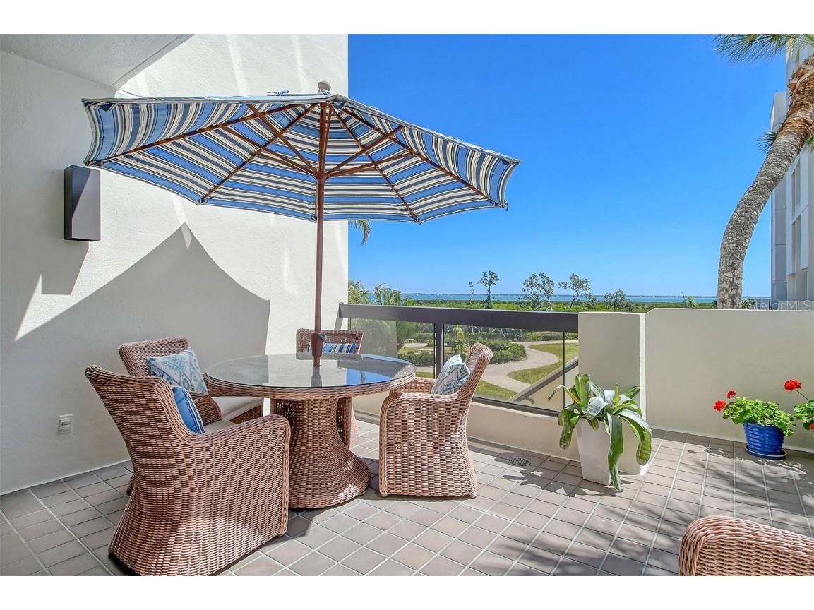 1932 Harbourside Drive #217 Longboat Key FL 34228 - SARASOTA BAY A4671330 image5