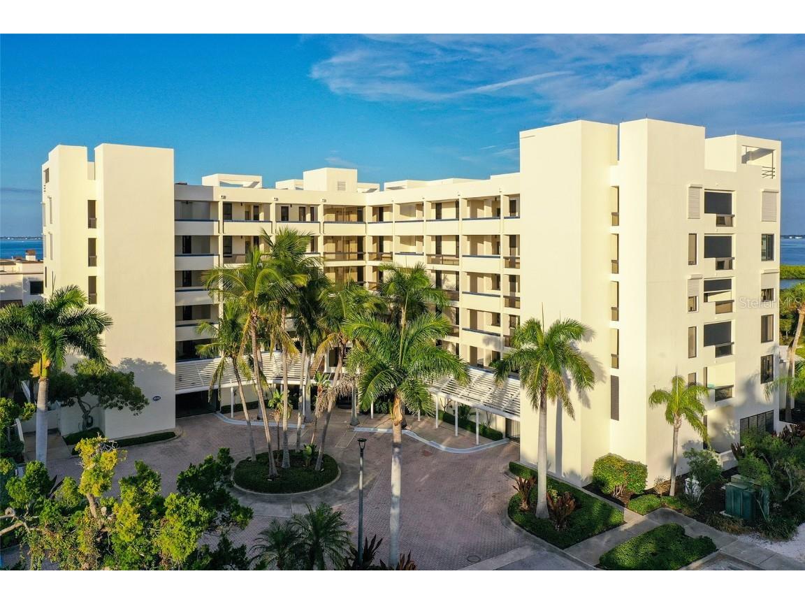 1932 Harbourside Drive #254 Longboat Key FL 34228 - SARASOTA BAY A4666650 image2