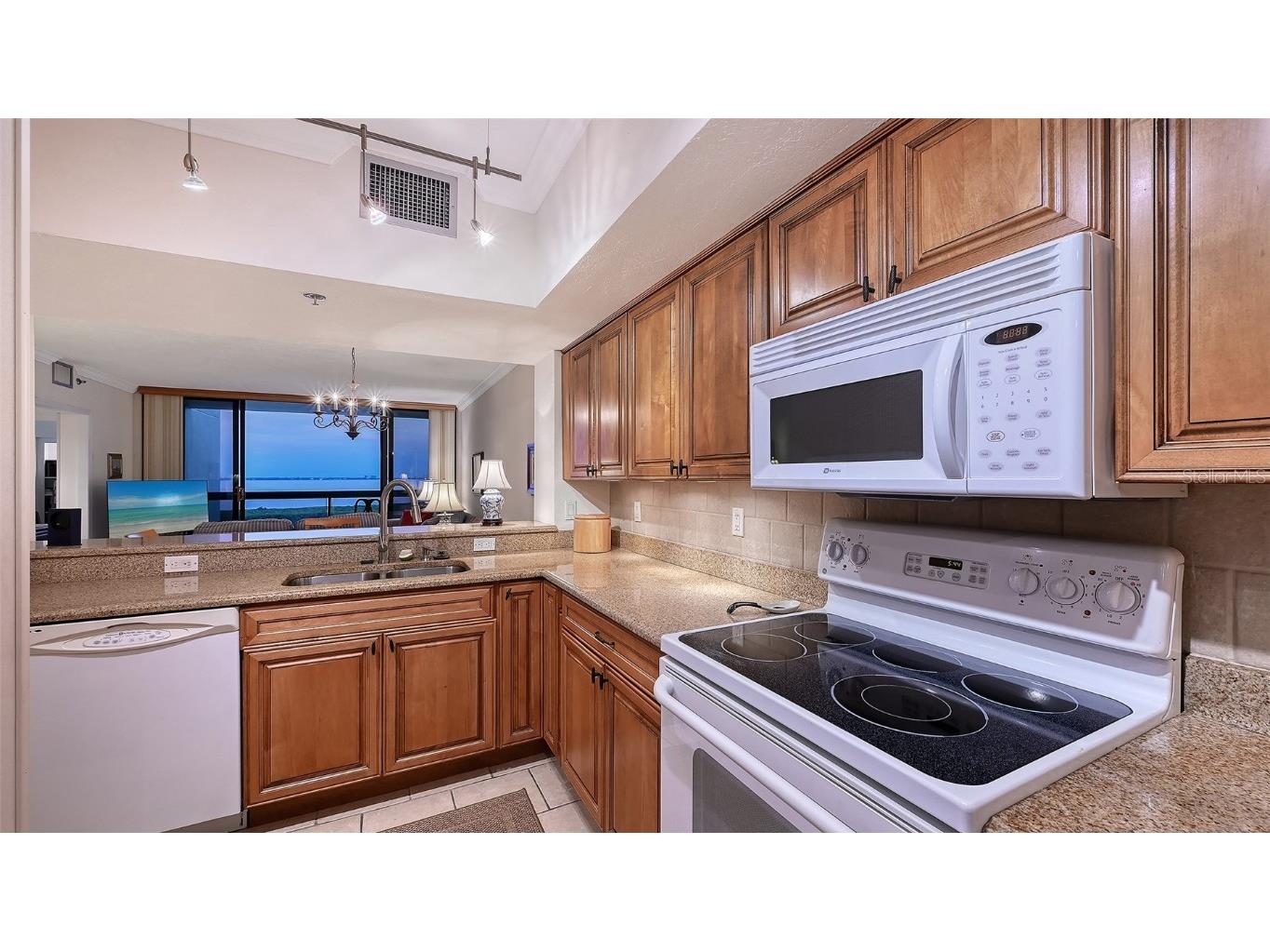 1932 Harbourside Drive #254 Longboat Key FL 34228 - SARASOTA BAY A4666650 image21