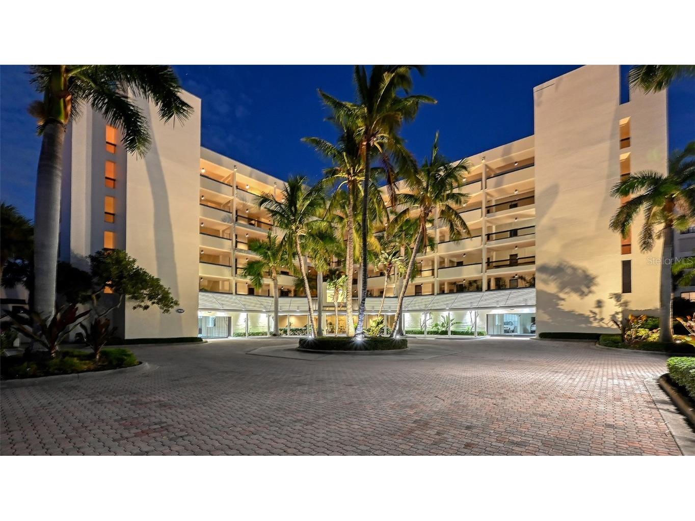 1932 Harbourside Drive #254 Longboat Key FL 34228 - SARASOTA BAY A4666650 image3