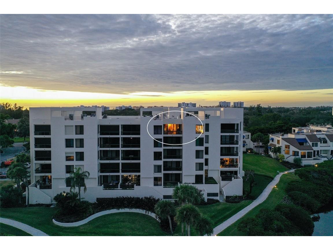 1932 Harbourside Drive #254 Longboat Key FL 34228 - SARASOTA BAY A4666650 image36