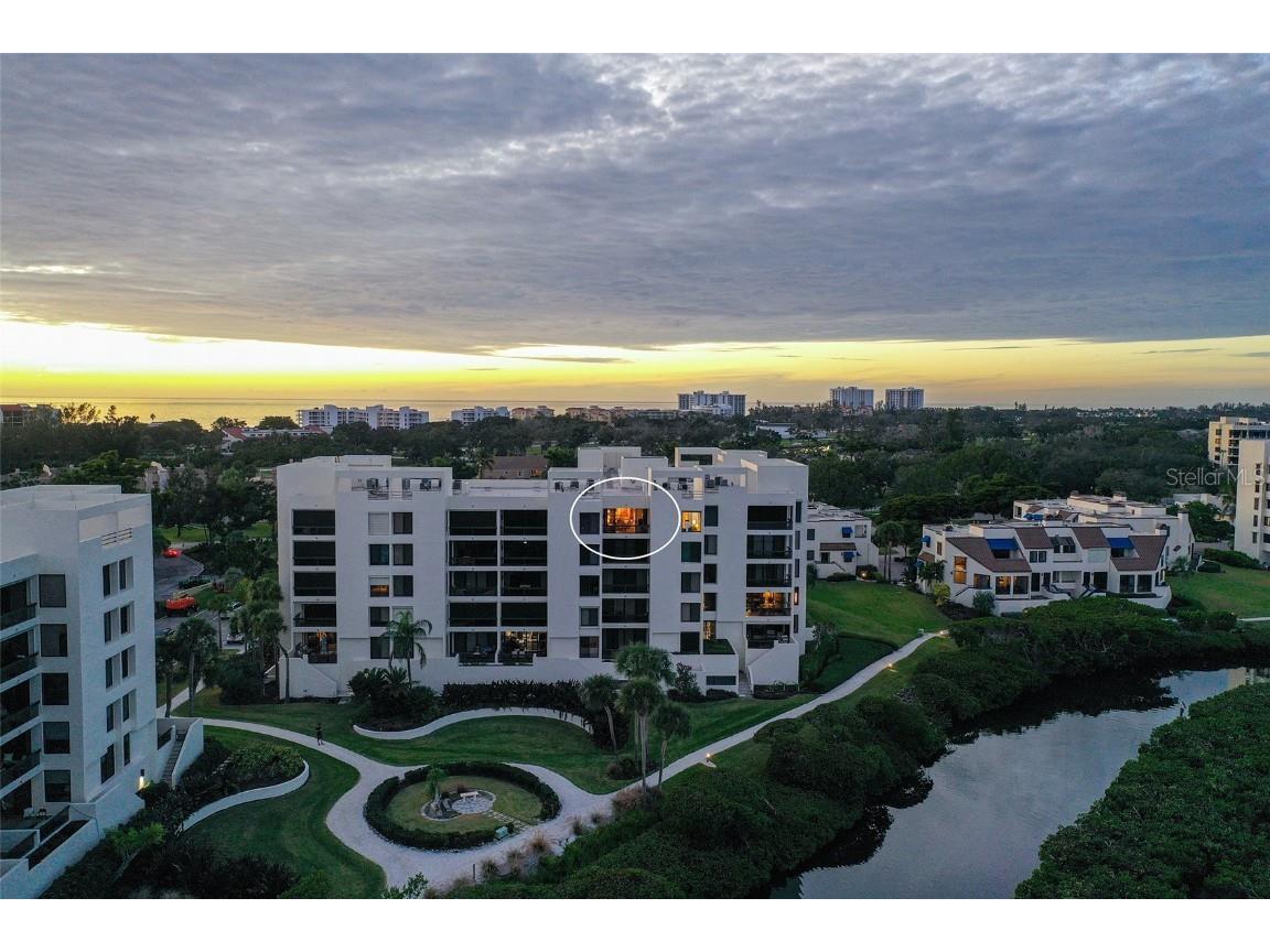 1932 Harbourside Drive #254 Longboat Key FL 34228 - SARASOTA BAY A4666650 image38