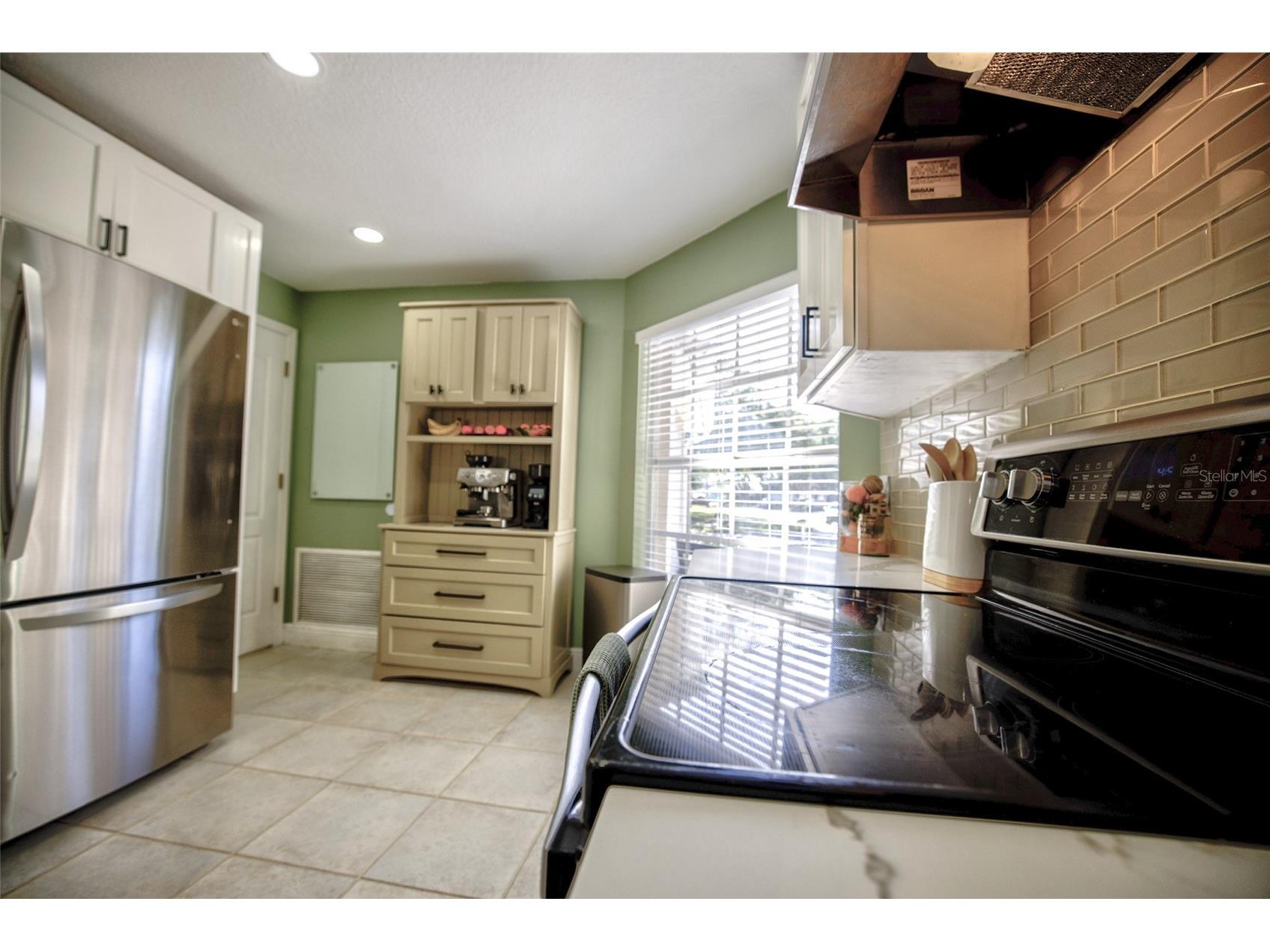 1932 Kettler Drive Lutz FL 33559 TB8499171 image14