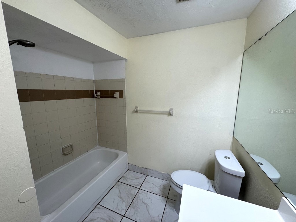 1932 Lake Atriums Circle #67 Orlando FL 32839 O6351314 image17