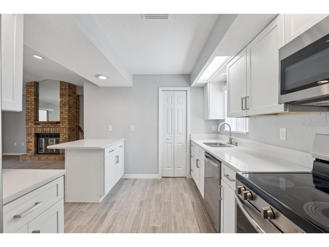 1932 Maple Circle #1932 Tavares FL 32778 O6360819 image10