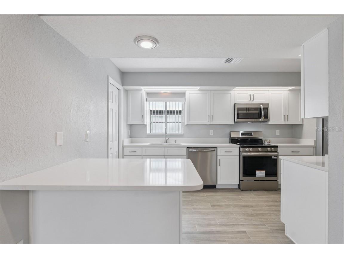 1932 Maple Circle #1932 Tavares FL 32778 O6360819 image11