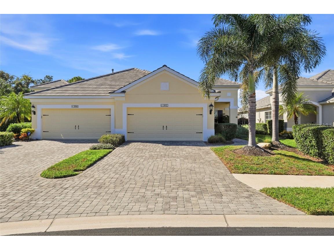 1932 Orange Lake Cove Bradenton FL 34211 A4672939 image1