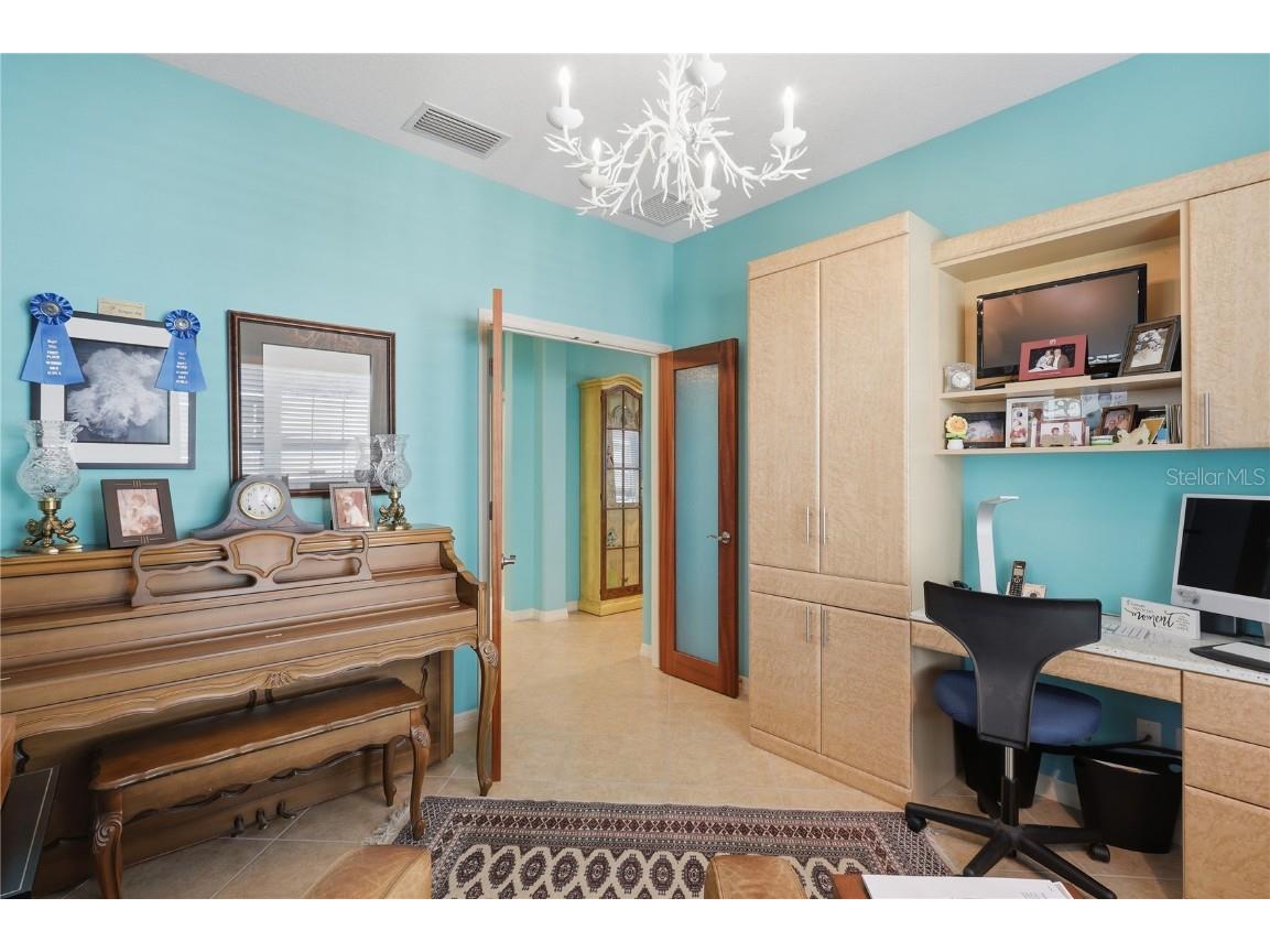 1932 Orange Lake Cove Bradenton FL 34211 A4672939 image8