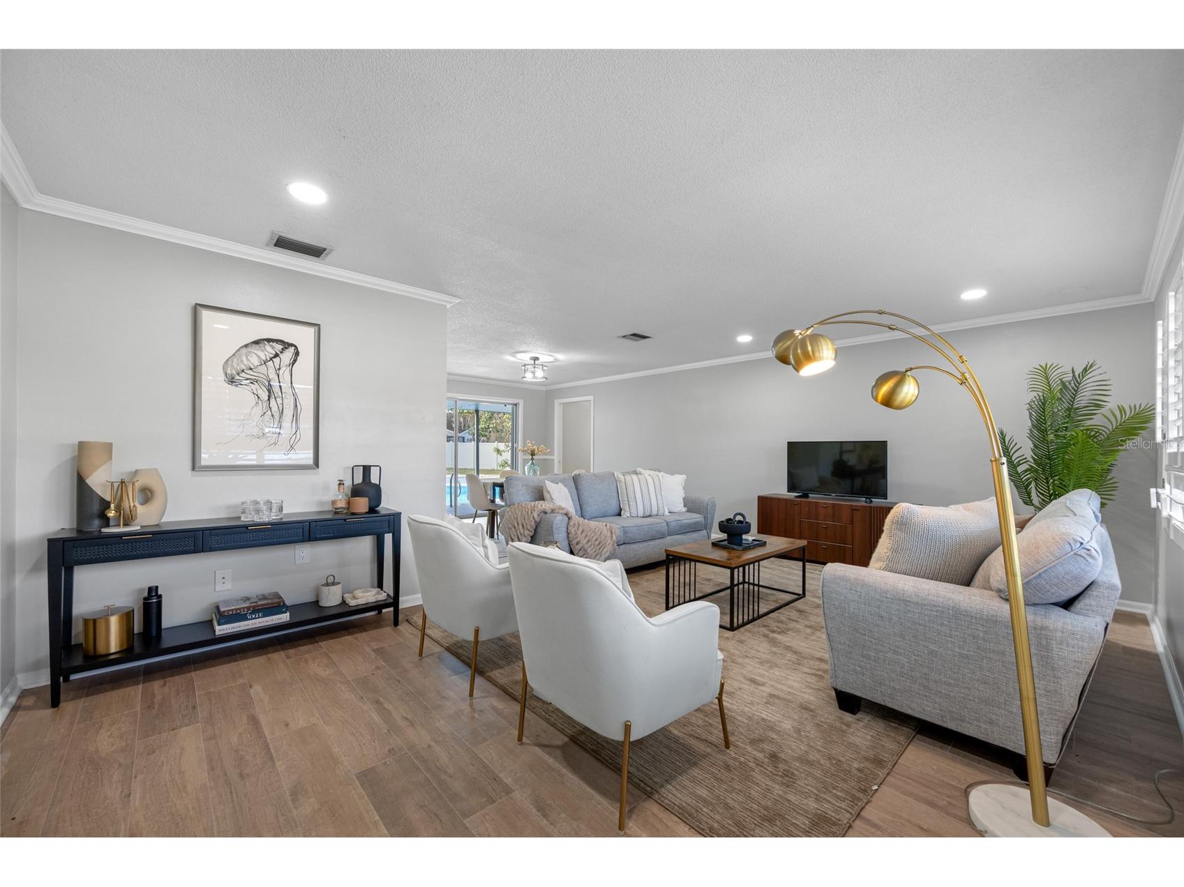 1932 Oro Court Clearwater FL 33764 TB8460817 image16