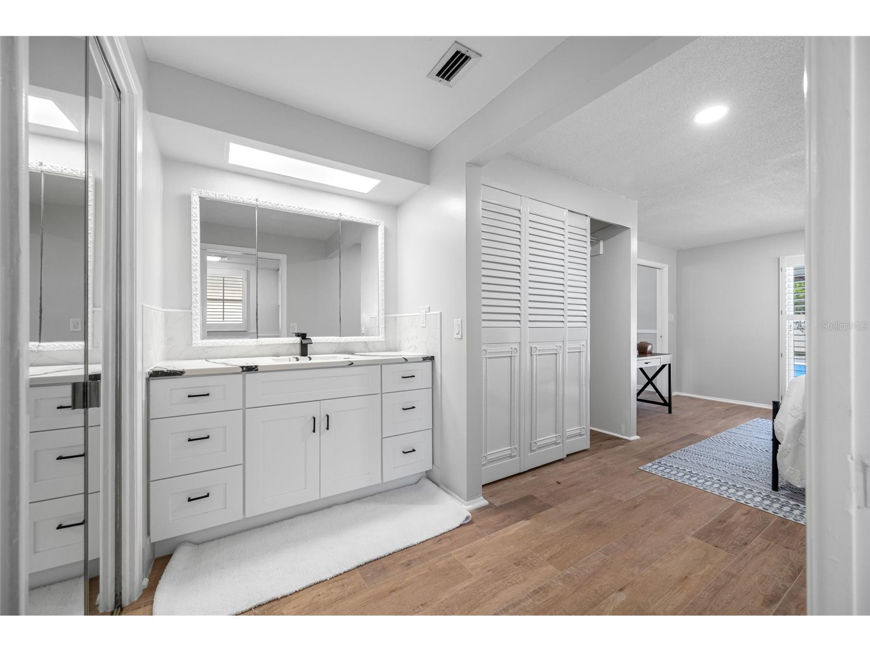 1932 Oro Court Clearwater FL 33764 TB8460817 image28