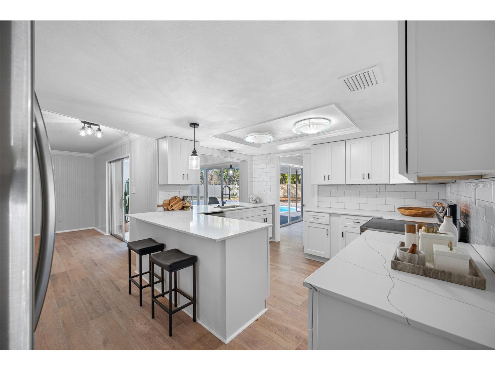 1932 Oro Court Clearwater FL 33764 TB8460817 image39