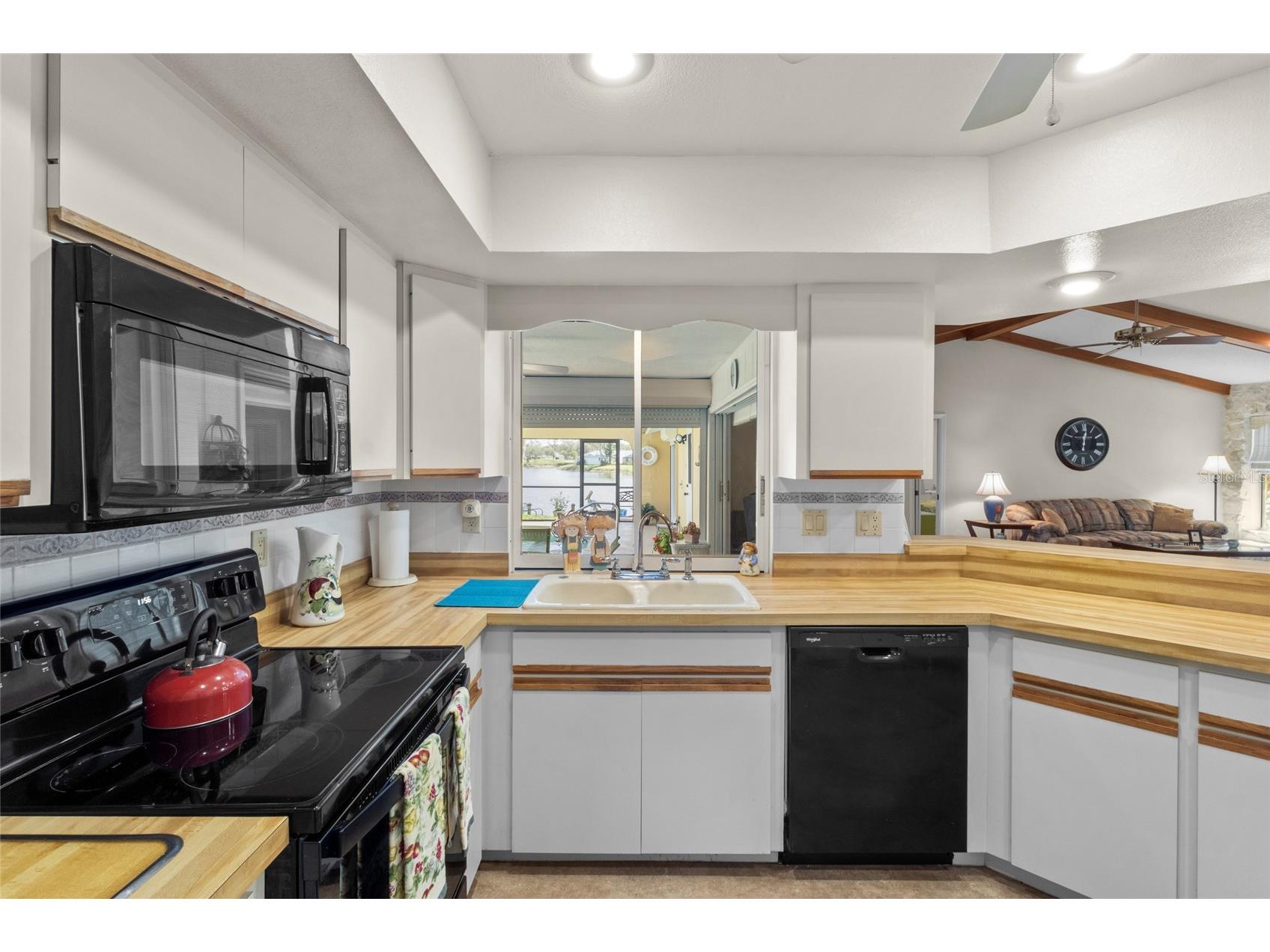 1932 Pebble Beach Court Venice FL 34293 - SKLAR LAKE A4684769 image12