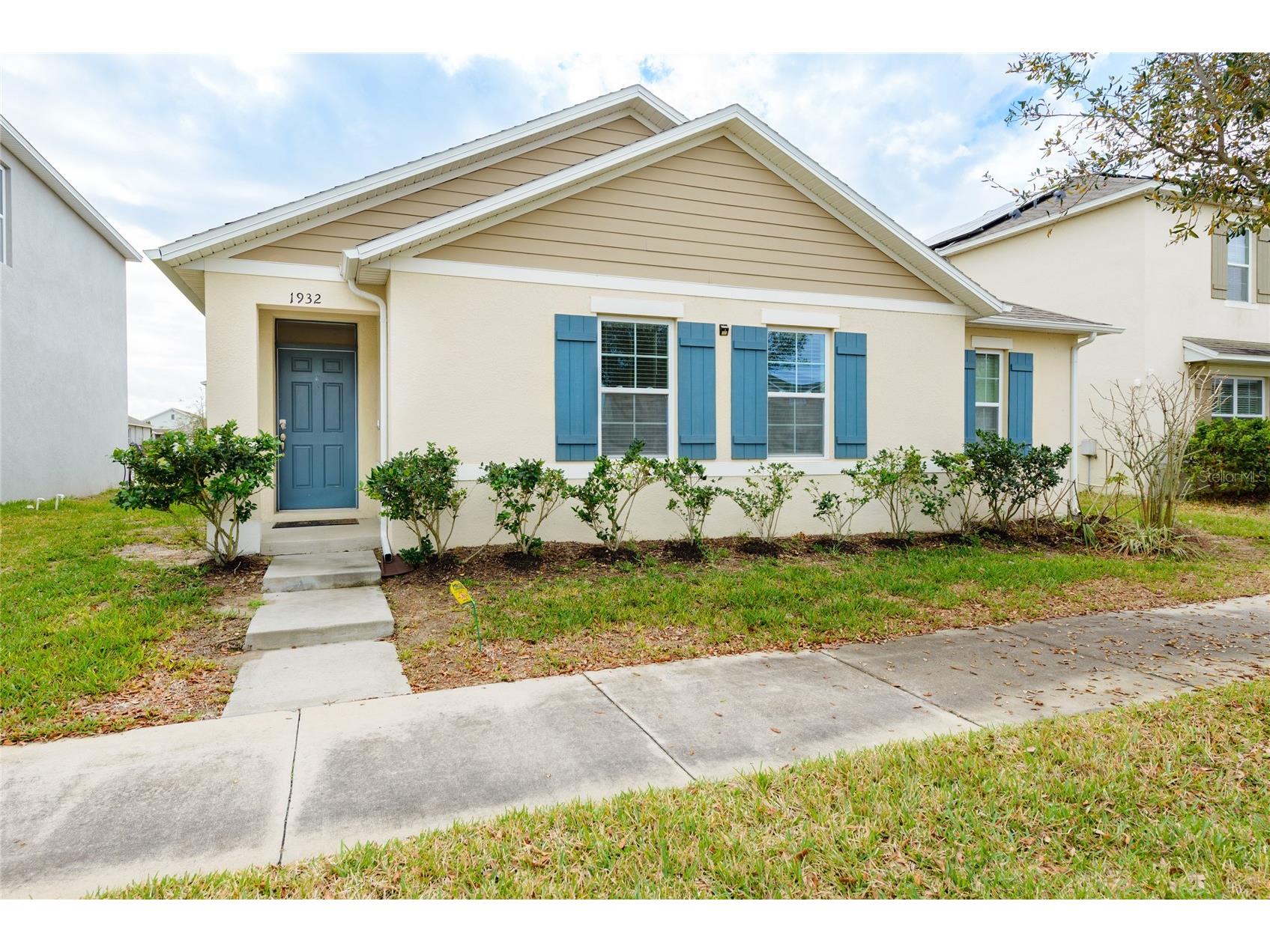 1932 Red Canyon Drive Kissimmee FL 34744 S5144928 image1