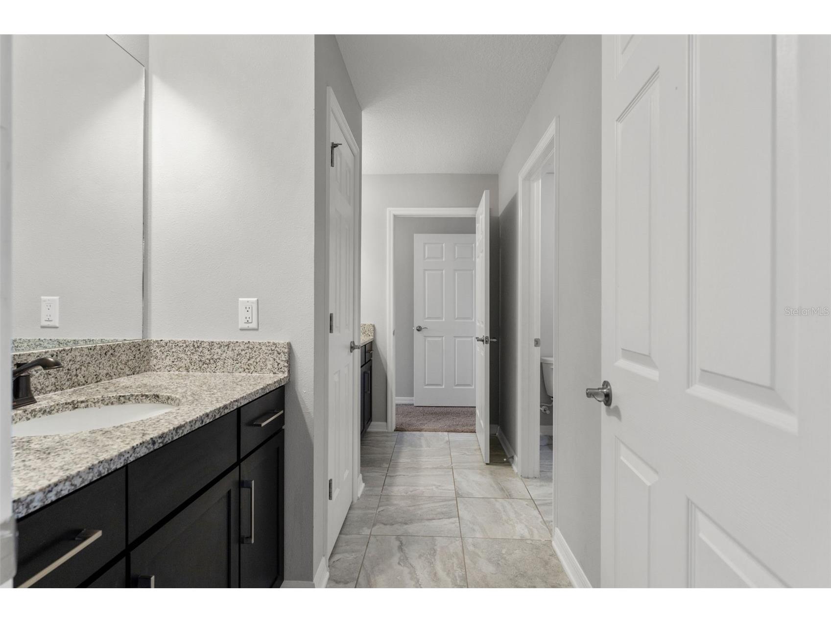 19324 E Eagle Creek Lane Lane Tampa FL 33647 TB8476357 image54