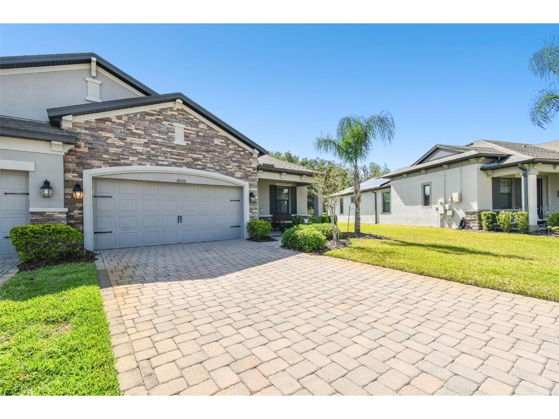 19325 Hawk Valley Drive Tampa FL 33647 TB8372722 image2
