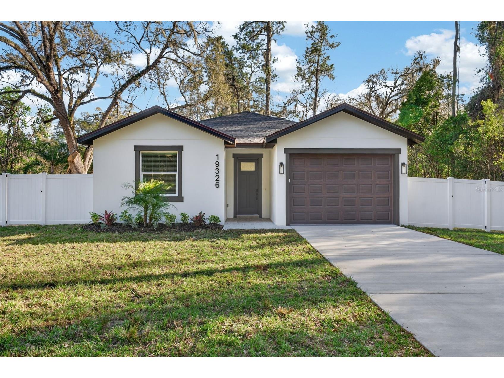 19326 Center Street Brooksville FL 34601 TB8481666 image1