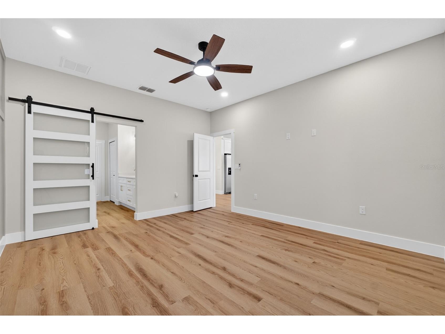 19326 Center Street Brooksville FL 34601 TB8481666 image22