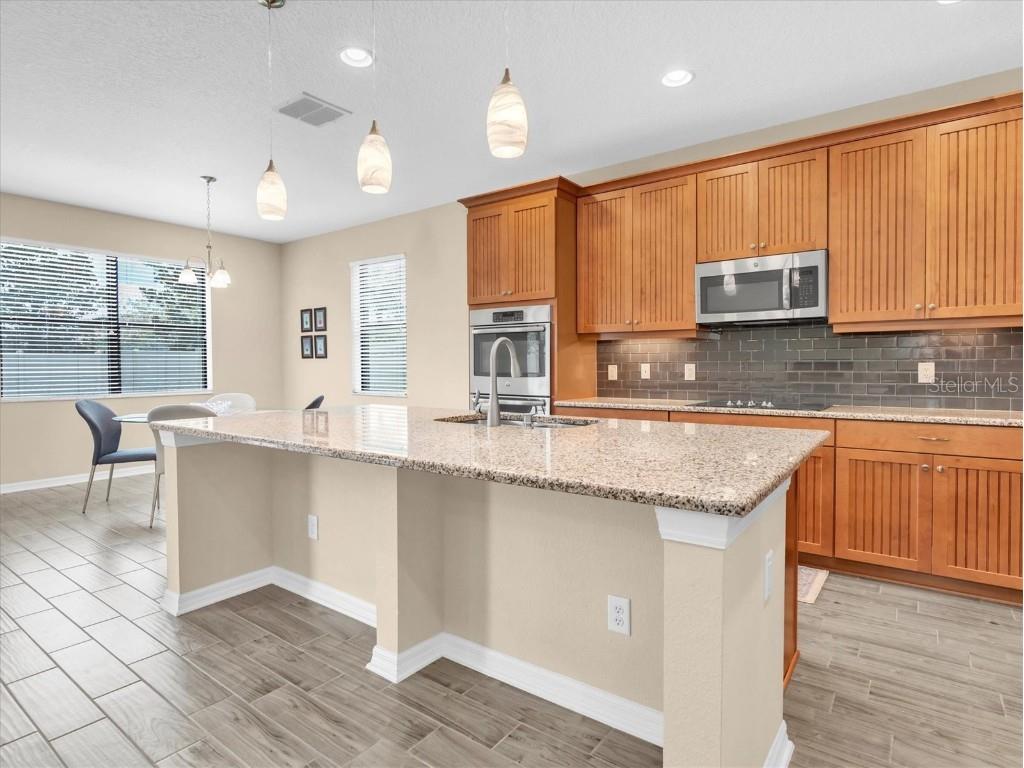 19326 Long Lake Ranch Boulevard Lutz FL 33558 W7876383 image7