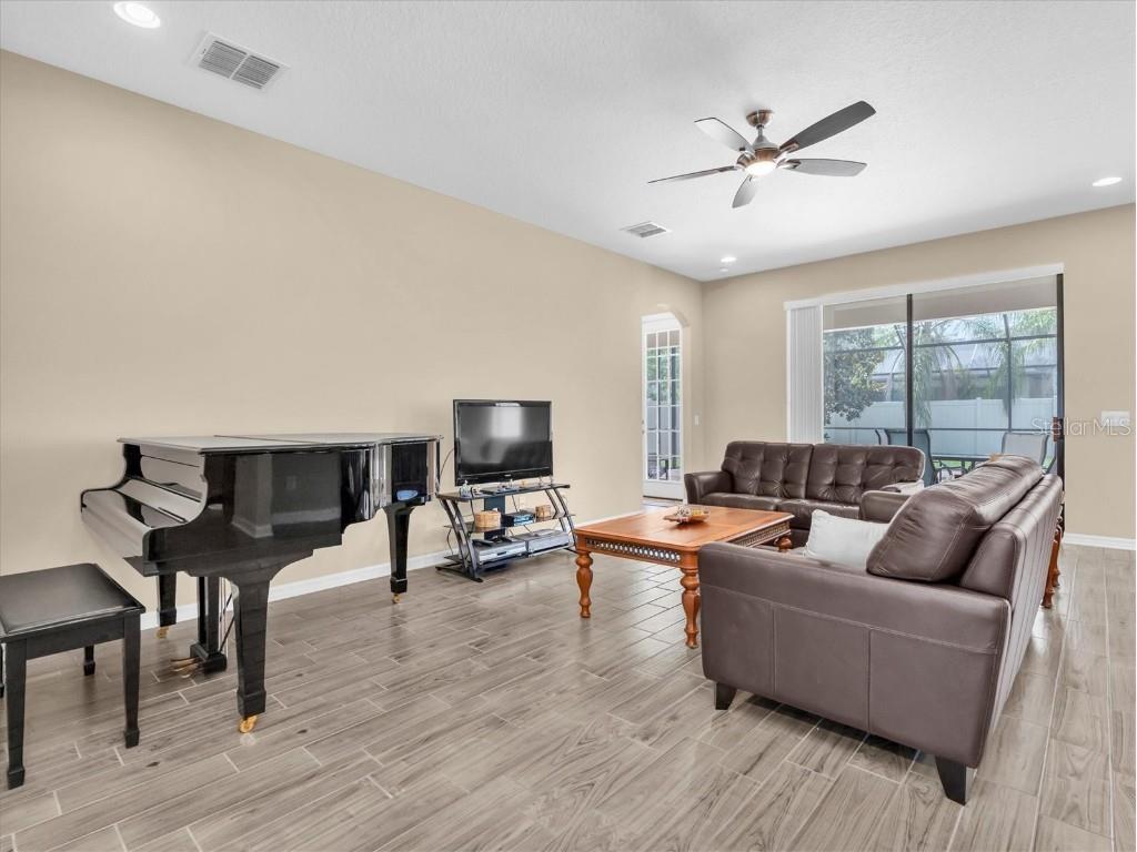 19326 Long Lake Ranch Boulevard Lutz FL 33558 W7876383 image8